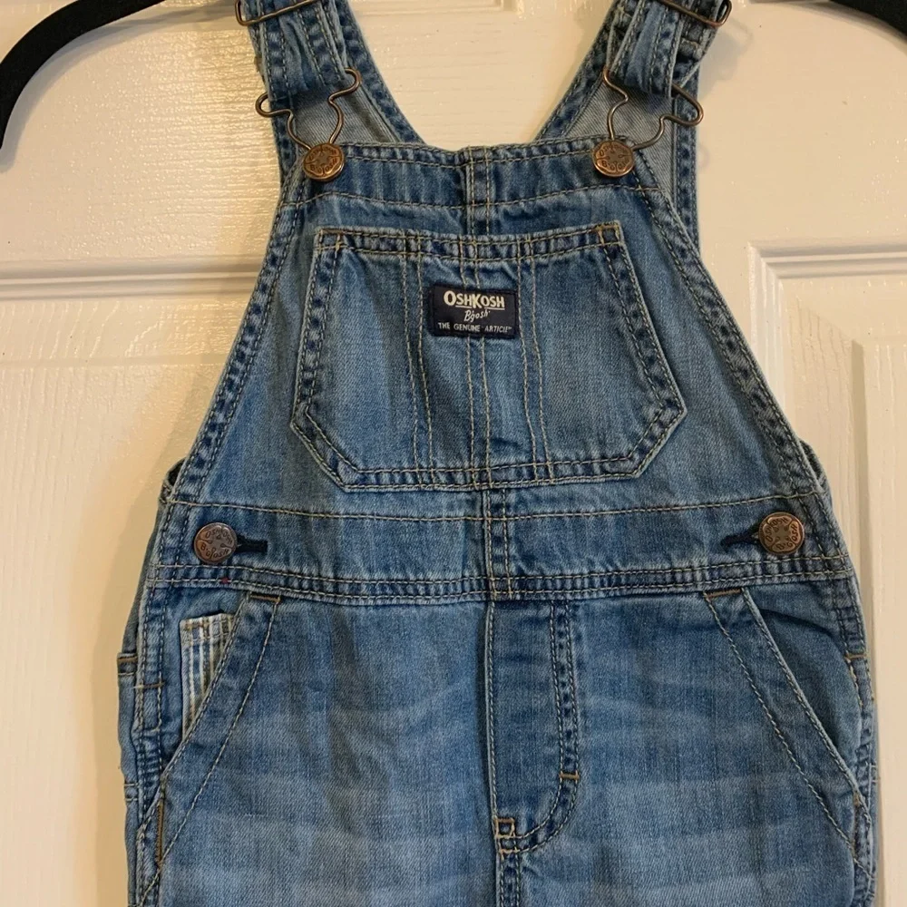 Oshkosh toddler‎ dark wash overalls